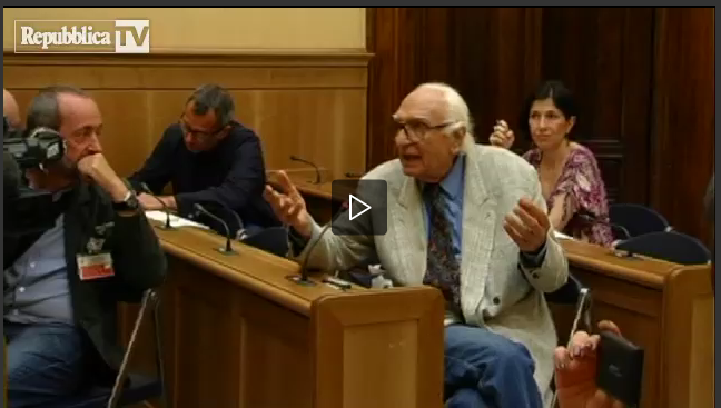 Pannella e marijuana alla camera dei deputati, disobbedienza civile